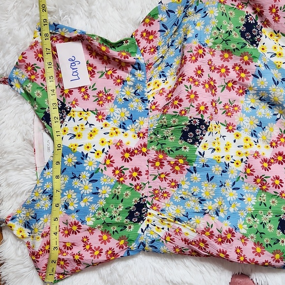 Samantha Floral Collage Dress - Picture 15 of 16